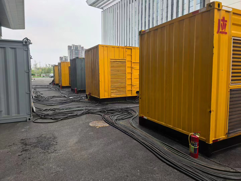 南阳柴油发电机组冬季保养有哪些注意事项？